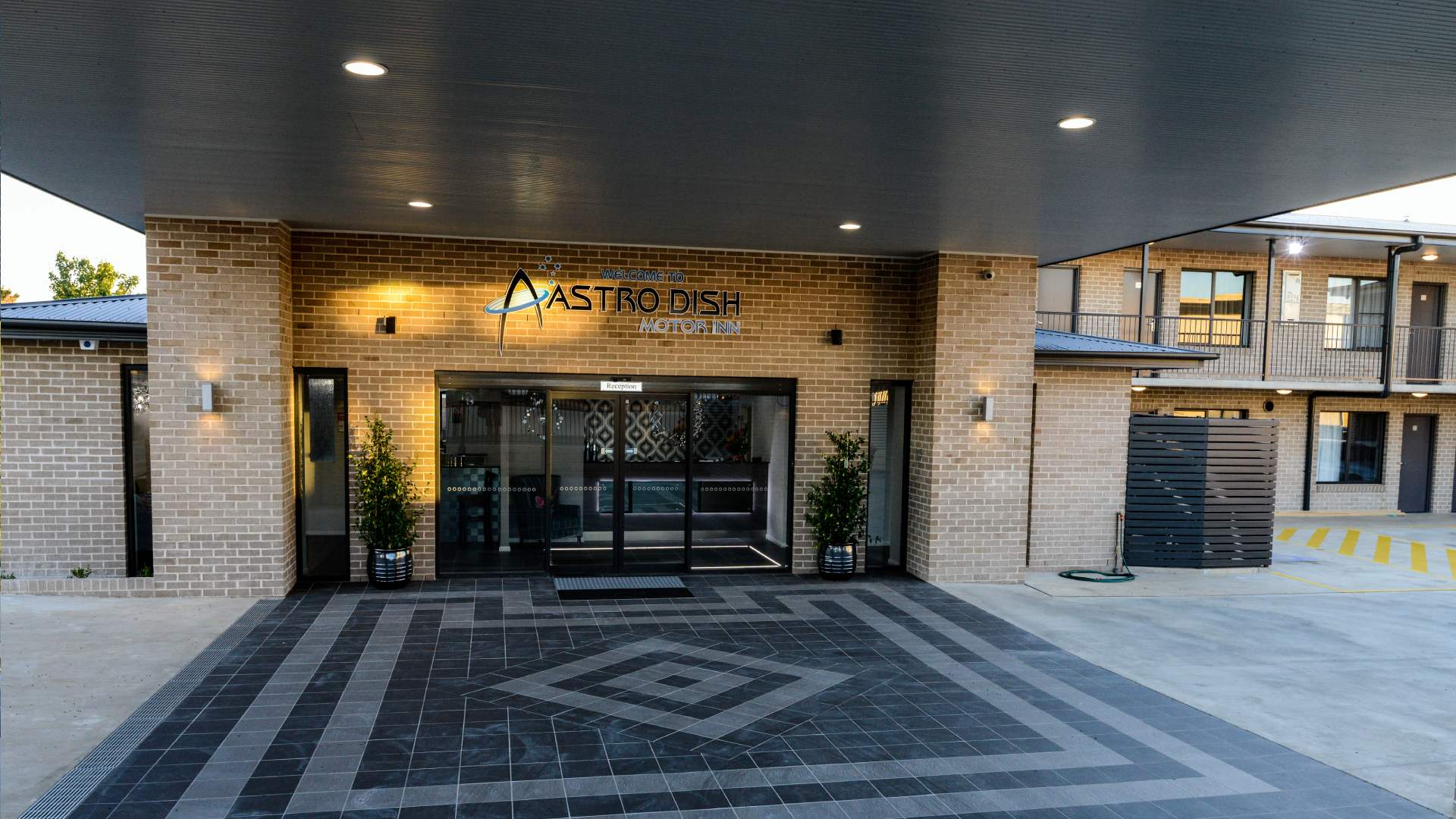 Aastro Dish Motor Inn 